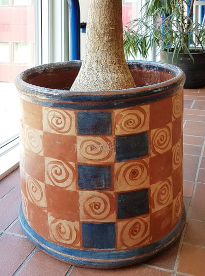 <em>(1 av 5 keramiske krukker)</em>, Nina Malterud. Photographer: KORO/Cathrine Wang