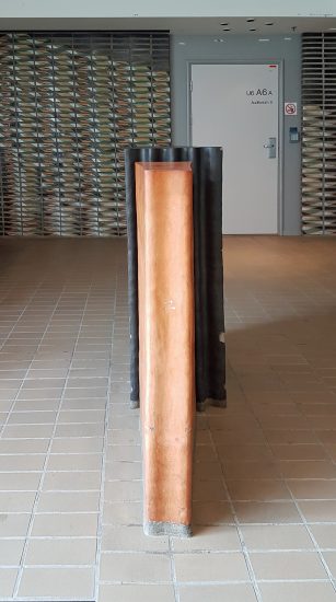 <em>(sort og rød bok)</em>, Søren Ubisch. Photographer: KORO/Cathrine Wang