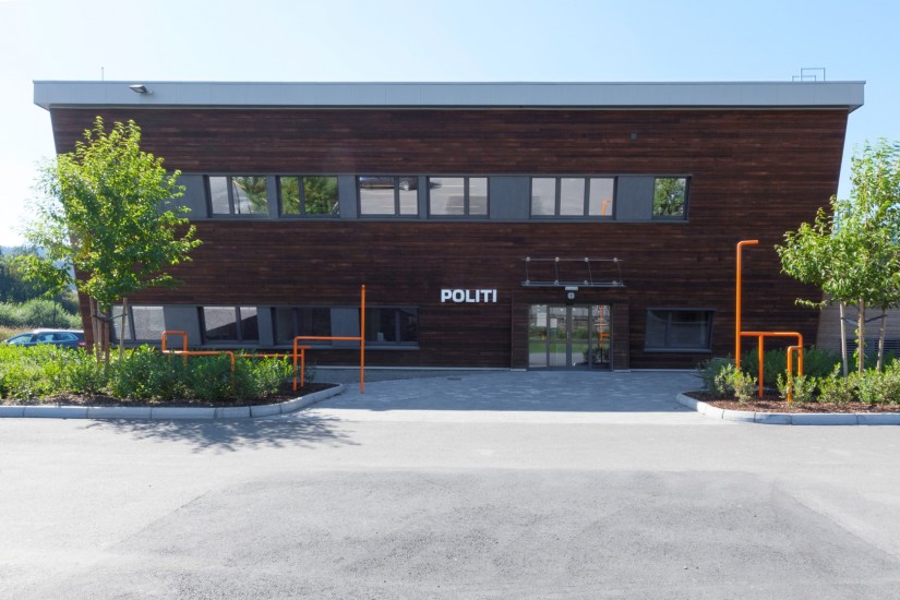 Stand By 2, av Eva Kun. Fotograf: Werner Zellien