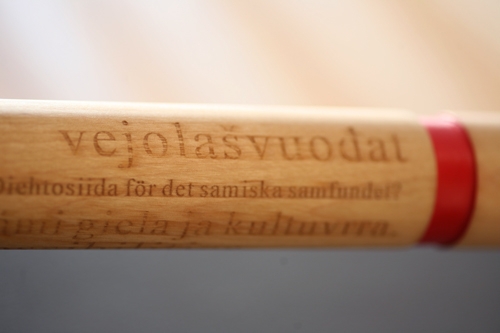 Vi möts / Vi talar, av Lena Ylipää. Fotograf: Sarah Cameron Sørensen & Bent Raanes