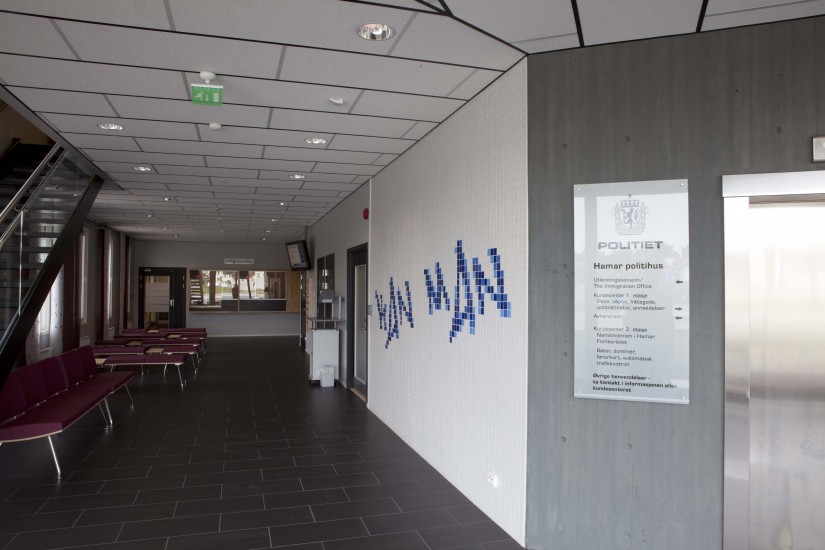 Uten tittel (Fritt etter Torbjørn Egners Kardemommelov fra 1955), Endre Aalrust. Fotograf: Trond Isaksen