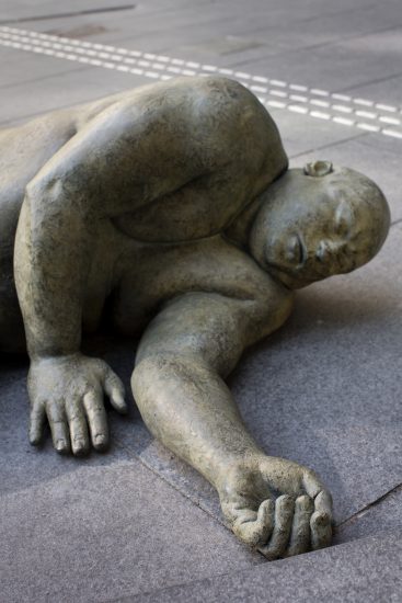 <em>Lying low/male nude</em>, Christine Aspelund. Photographer: Trond A. Isaksen