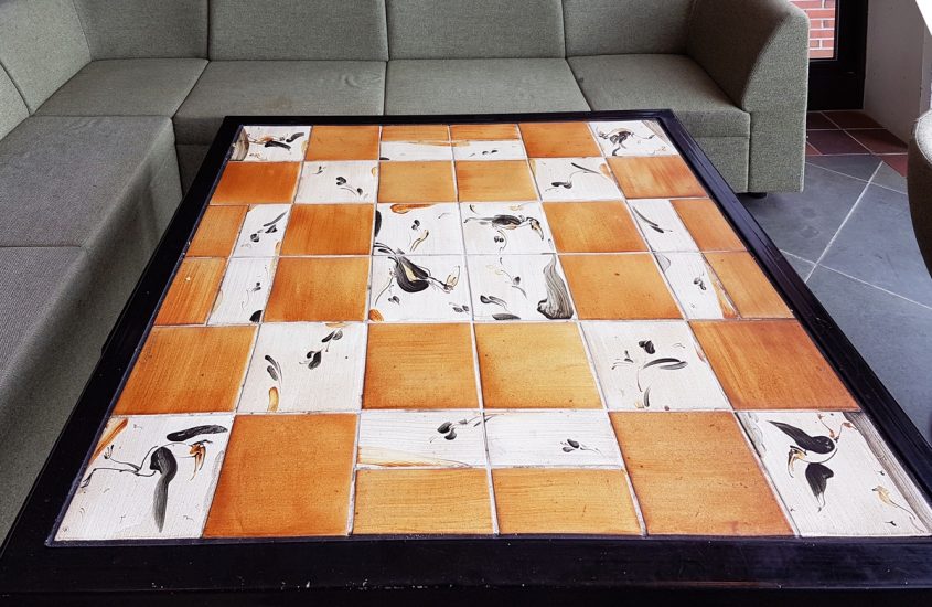 <em>(bordplate III)</em>, Yngvild Fagerheim. Photographer: KORO