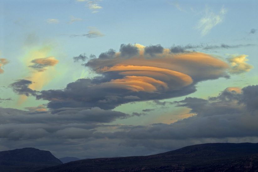 Lentikulær skyformasjon. Fotograf: Science Photo Library