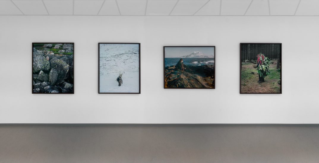 <em>Oversikt over fotoserien Eyes as Big as Plates</em>, Karoline Hjorth, Riitta Ikonen. Photographer: Werner Zellien