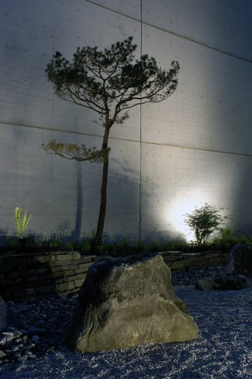 <em>SEIGEN-tei (2)</em>, Shunmyo Masuno. Photographer: Jaro Hollan