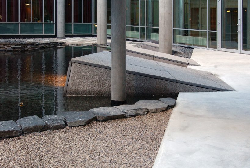 <em>SEIGEN-tei (1)</em>, Shunmyo Masuno. Photographer: Jaro Hollan