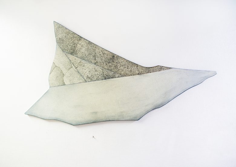 <em>Vinge/stjerner (Fjær og stein)</em>, Solveig Lohne. Photographer: Thor Brødreskift