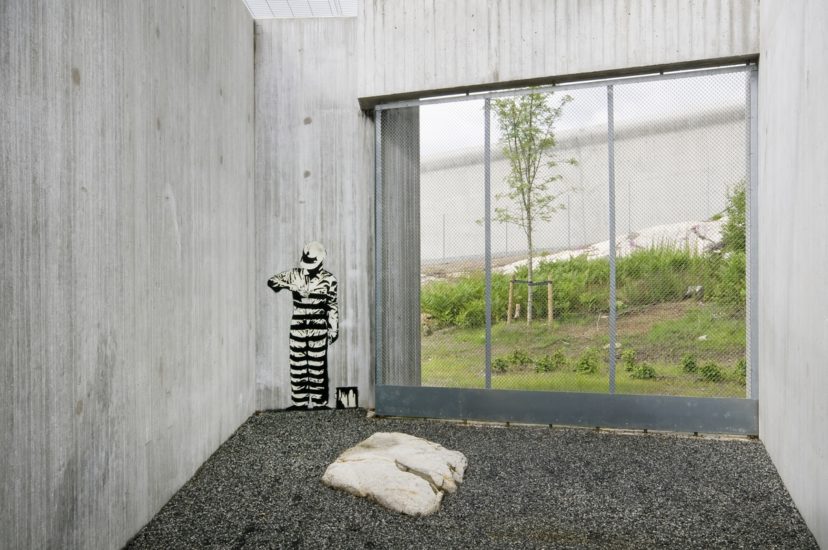 <em>Stripes</em>, Dolk. Photographer: Øystein Thorvaldsen