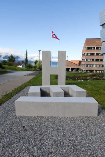 <em>HEI</em>, Lina Viste Grønli. Photographer: Ingvild Brekke Myklebust