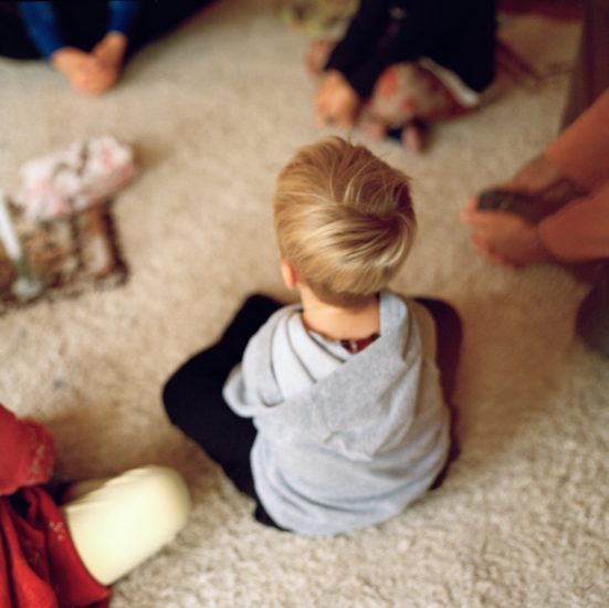 <em>The ideal state (Yoga kids)</em>, Una Hunderi. Photographer: Una Hunderi