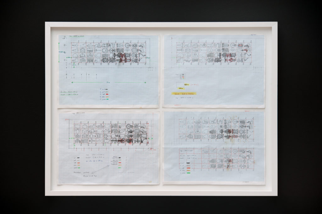 <em>40 figurasjoner etter solnedgang</em>, Leonard Rickard. Photographer: Pål Hoff
