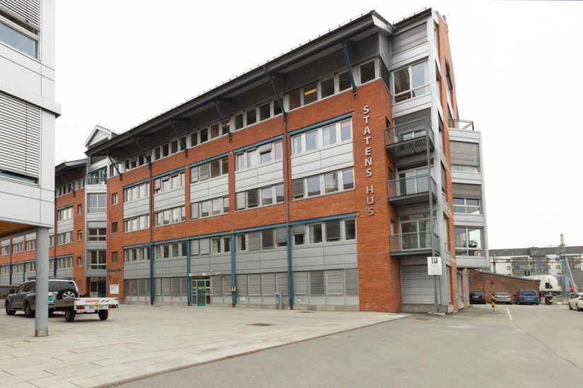 Fylkesnemnda for barnevern og sosiale saker i Buskerud og Vestfold, Drammen. Fotograf: Werner Zellien