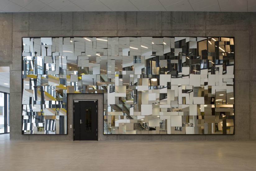 <em>Reflections</em>, Jørgen Craig Lello, Tobias Arnell. Photographer: Bjarte Bjørkum