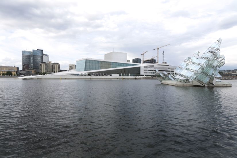 <em>She Lies</em>, Monica Bonvicini. Photographer: Werner Zellien