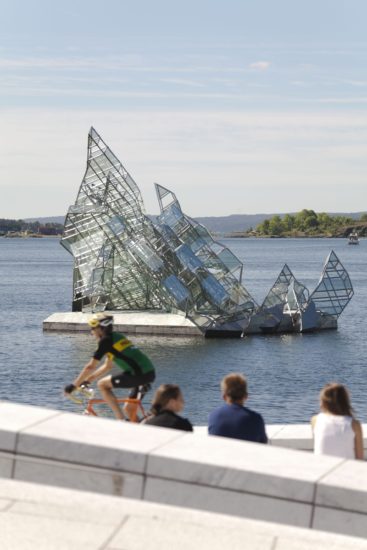 <em>She Lies</em>, Monica Bonvicini. Photographer: Werner Zellien