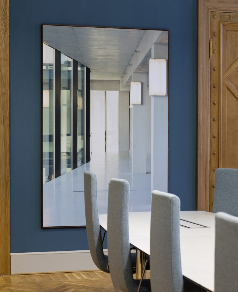 <em>Korridor, Ledelsesbygget, Akershus</em>, Morten Andenæs. Photographer: Morten Andenæs