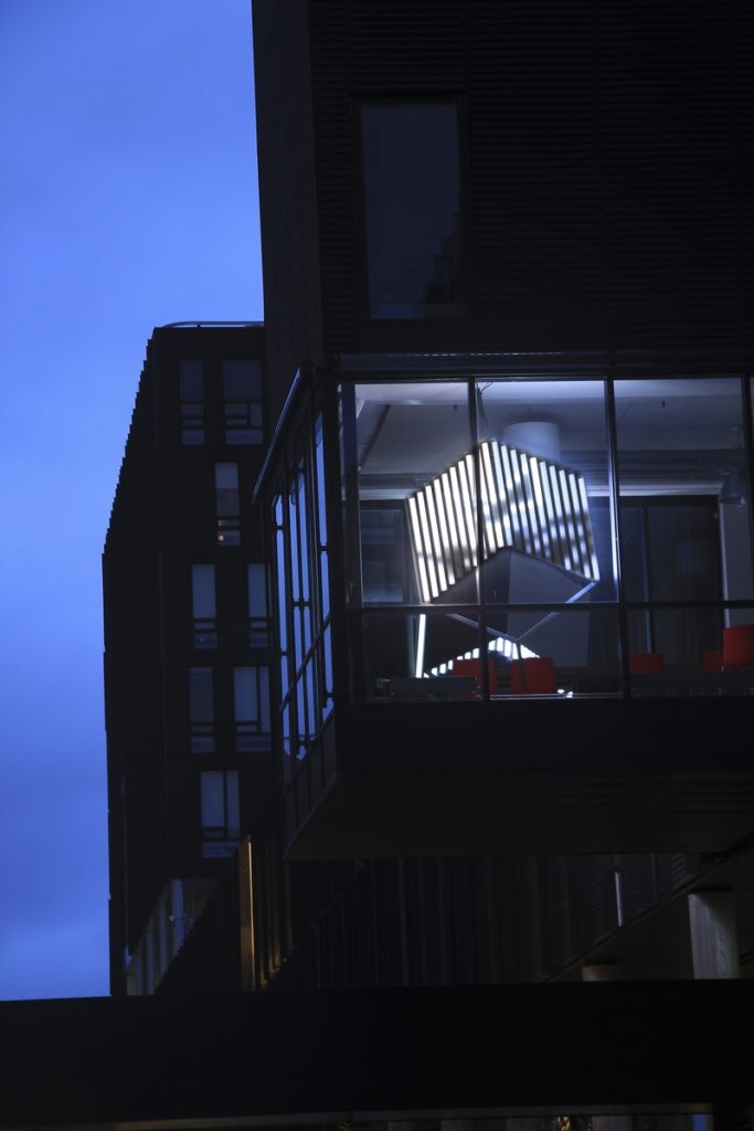 <em>Trigger (Hexagon)</em>, Fitzgerald Scott, Vibeke Jensen. Photographer: Terje Heiestad/Millimeterpress