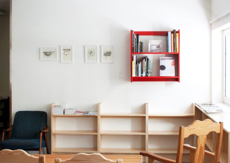 <em>Broken Tales (2)</em>, Therese Angel Mæhle. Photographer: Hilde Honerud