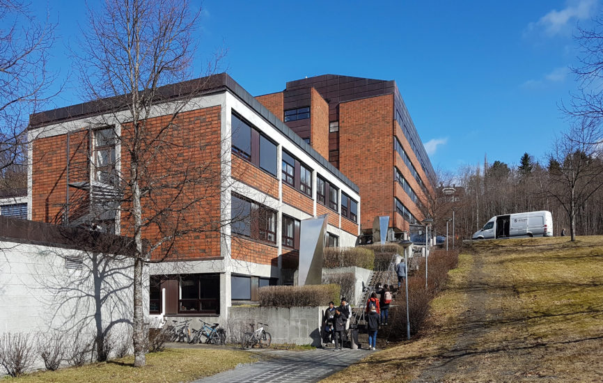 Tre på rekke (2,3), Espen Gangvik. Fotograf: Cathrine Wang / KORO