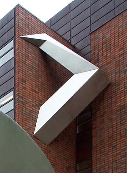 <em>Tre på rekke (3)</em>, Espen Gangvik. Photographer: Nils Toldnes