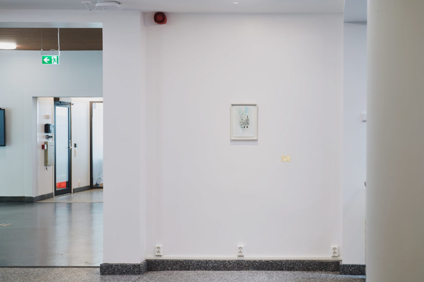 <em>When Species Meet, Biomatic Hand and Seeds</em>, Eline McGeorge. Photographer: Pål Hoff