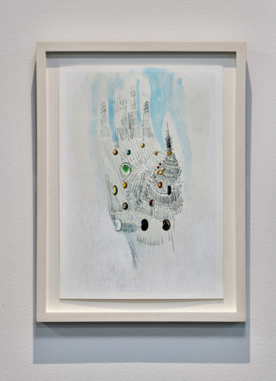 <em>When Species Meet, Biomatic Hand and Seeds</em>, Eline McGeorge. Photographer: Pål Hoff
