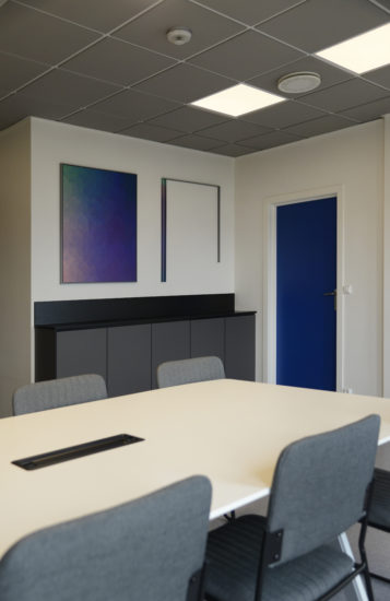 HEX#83603C > #"2EBF91, Stock Gradient (Magic), André Tehrani. Fotograf: Trond Sandmo