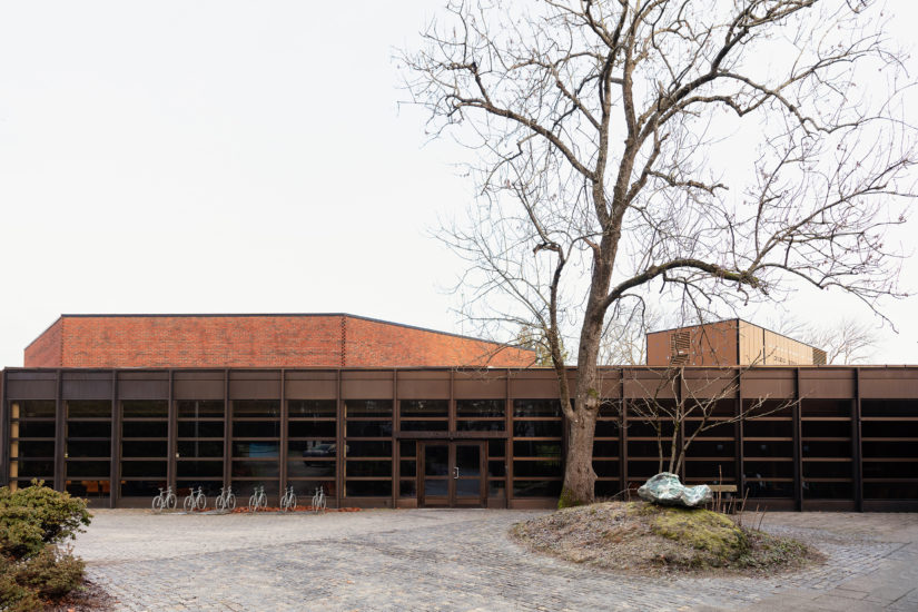Eyes squinting at rays, Ilja Wyller. Fotograf: Christian Tunge