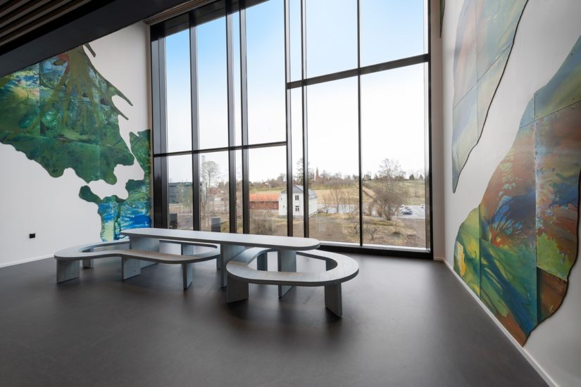 <em>The Loop (furniture)</em>, Apichaya Wanthiang. Photographer: Øystein Thorvaldsen