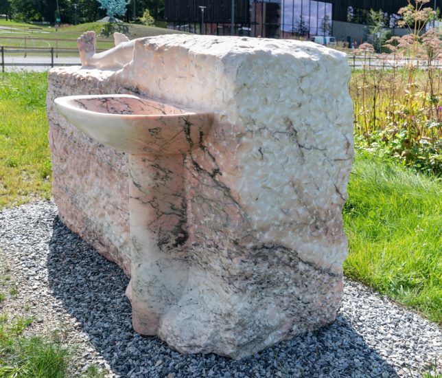 <em>The waste</em>, Grégory Gicquel, Daniel Dewar. Photographer: Øystein Thorvaldsen