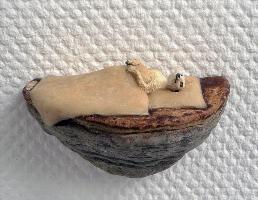 <em>Antropomorf oppstilling. Sover</em>, Astrid Nondal. Photographer: Astrid Nondal